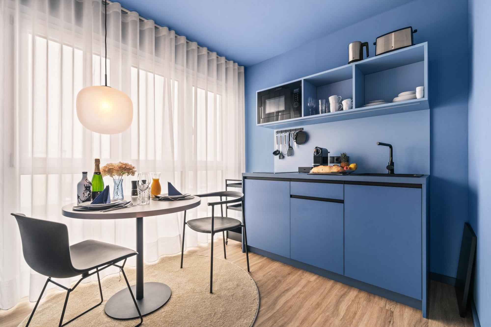 Motel42-Temporary Living FDH Kültér fotó
